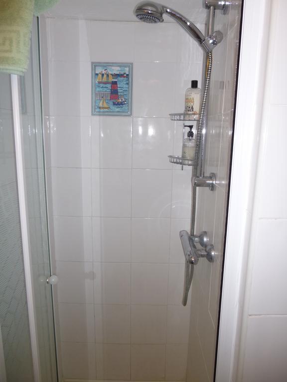 ويموث Sunbay Guest House الغرفة الصورة